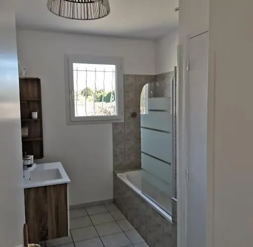 La Maison Du Bagas, 7pers بيت للعطل *